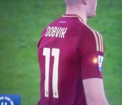 L’errore sulla maglia di Dovbyk, nemmeno lui se n’è accorto (o si è rassegnato)