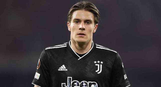 SKY – Il Napoli spinge per Danilo! La Juve trema: Spunta la richiesta di Conte”