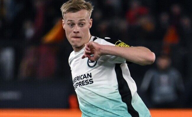 TMW – Il Napoli osserva Van Hecke. Rafa Marin interessa al Villarreal