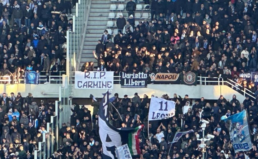 Torino-Napoli, nel settore ospiti lo striscione in memoria di Carmine Donnarumma | FOTO