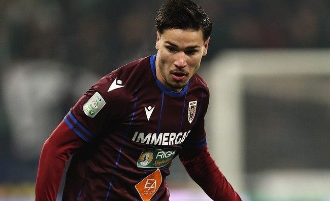 Vergara show, il trequartista del Napoli incanta con un grande gol contro la Juve Stabia