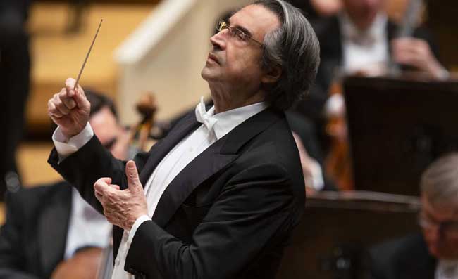 Il Maestro Muti bacchetta Andrea Bocelli: “Come tenore non lo conosco. La voce più bella è…”