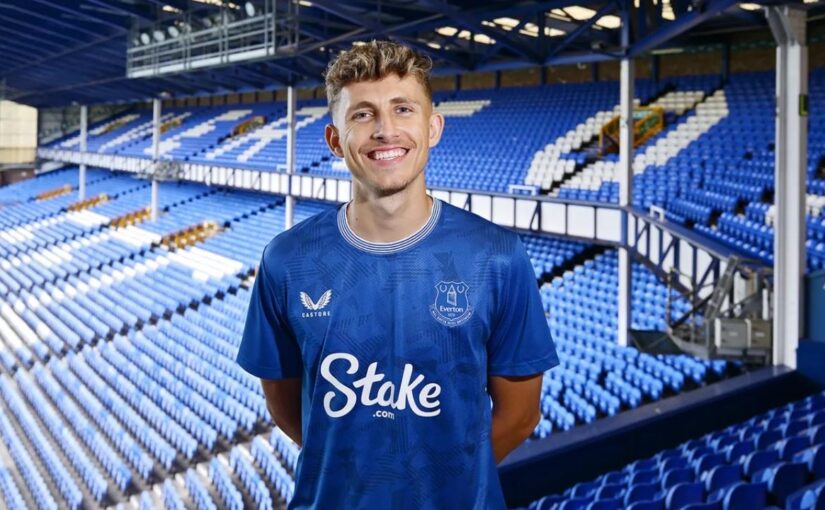 Manchester United-Everton, formazioni ufficiali: Zirkzee torna titolare, dal 1′ anche Lindstrom