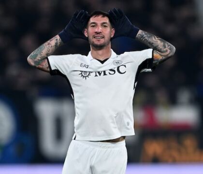 A Libero non si capacitano: Conte sta allineando le stelle, il cinismo del Napoli