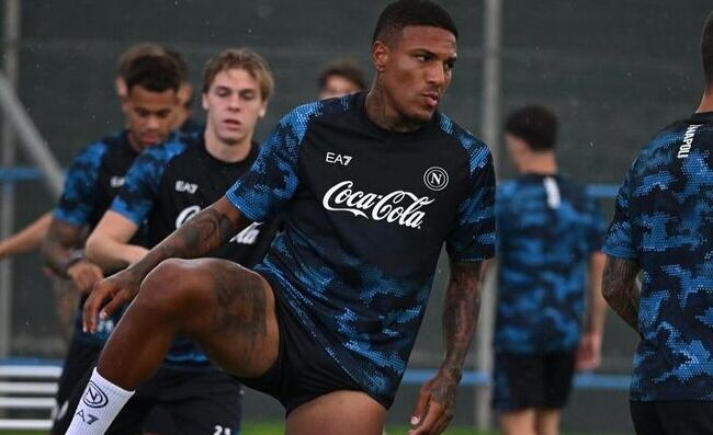 Folorunsho alla Fiorentina, fissato il prezzo del riscatto. Il Napoli monitora Casadei