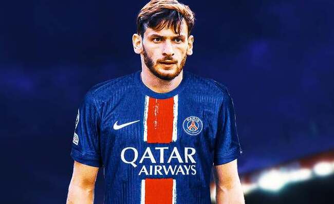 Il PSG batte in rimonta 4-2 il Manchester City, la reazione di Kvaratskhelia