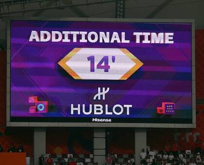 Il calcio non è il football americano, non può durare 3 ore per dissezionare le unghie al Var (Telegraph)