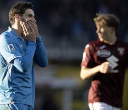 Kvaratskhelia, il Psg ha offerto appena 45 milioni. Il Napoli ne vuole 90 (Repubblica)