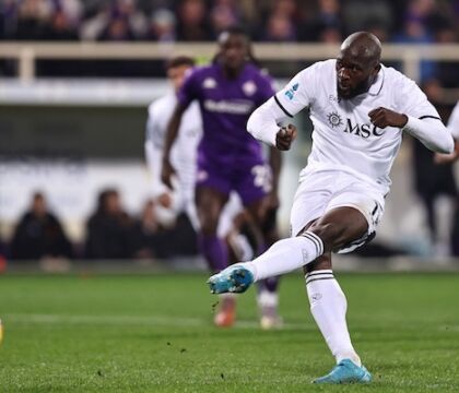 Lukaku, 7 gol che hanno dato 21 punti al Napoli. Un esempio, si allena da solo nei giorni liberi (Gazzetta)