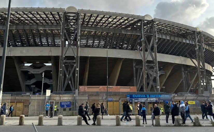 Napoli-Juventus LIVE: ecco costa sta succedendo allo stadio Maradona | VIDEO