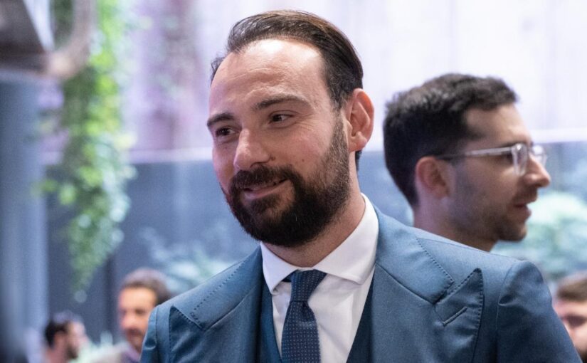 Repubblica – Bloccata la partenza di Rafa Marin: il Napoli valuta un nuovo profilo in difesa