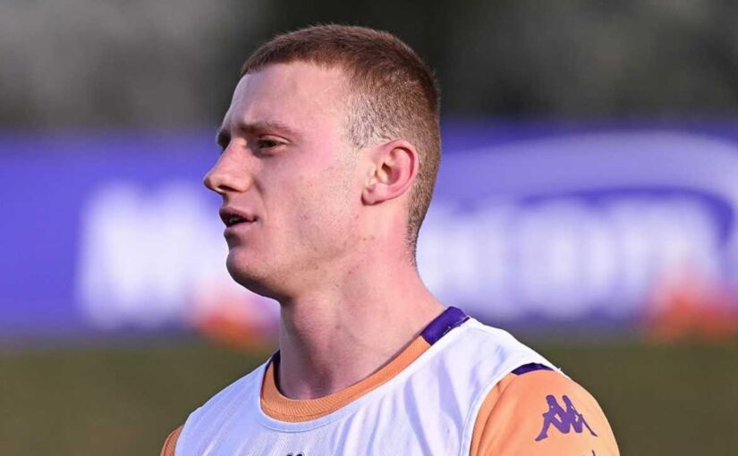 Sky – Il Napoli non molla Comuzzo! Ultimo sforzo per accontentare la Fiorentina
