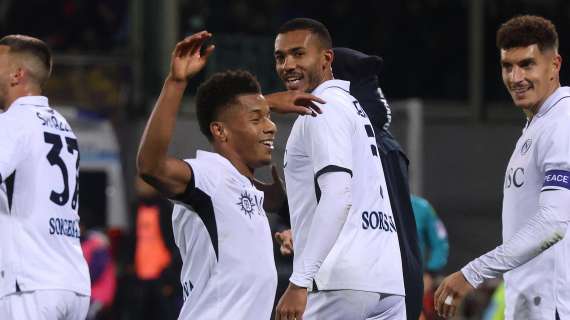 L’attimo in cui Kvara si è allontanato sempre di più dal Napoli: c’entra Neres