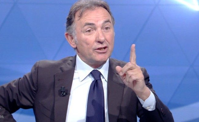 Mauro: “Conte non dispiaciuto dell’addio di Kvara. Napoli-Juve? Il mio pronostico”