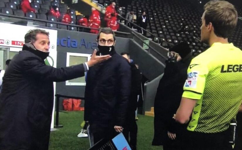 Napoli-Juventus, Dgebuadze protesta: "Un arbitraggio schifoso"