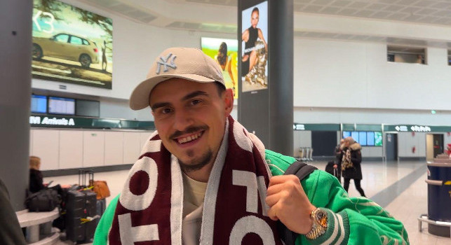 Torino, ecco Elmas: l’ex Napoli è arrivato in Italia per le visite mediche | FOTO