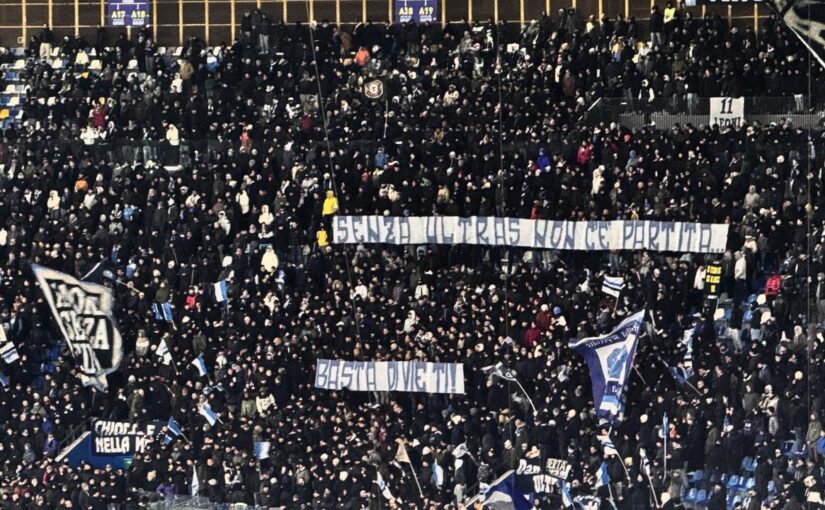 "Senza ultras non c’è partita, basta divieti!", spunta lo striscione in Curva A | FOTO