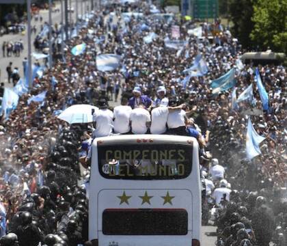 Argentina alla Federico II “la sicurezza come problema politico. Stato, economia, tifo e violenza nel calcio”