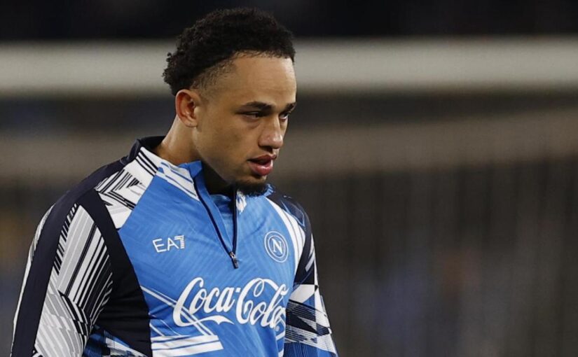 Esordio per Okafor con la maglia del Napoli: mossa della disperazione di Conte
