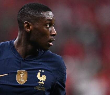 Kolo Muani: «Quando è uscita la notizia dell’interesse della Juve, Donnarumma ha iniziato a provocarmi e cantarmi l’inno»