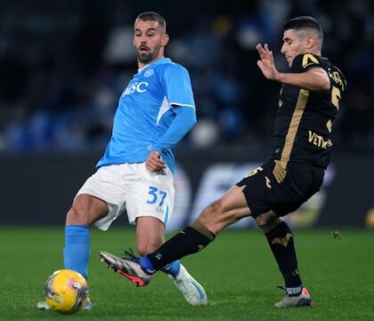 Napoli, è finita l’emergenza a sinistra. Col Como rientra Spinazzola (Corsport)