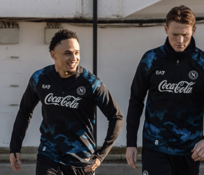 Okafor va subito in gol (contro il Giugliano) e dice «sono stato accolto con calore, voglio lo scudetto»