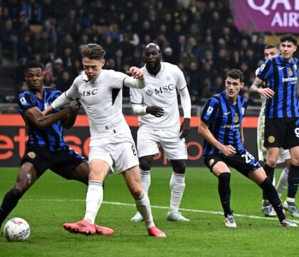 Serena: «Scommetto sul Napoli per lo scudetto, Conte sa trovare soluzioni alternative per affrontare le difficoltà»