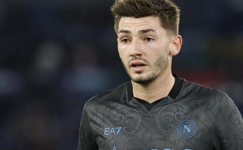 Altro cambio per Conte a 10′ dalla fine: dentro Gilmour al posto di Lobotka