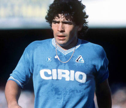 Bruscolotti: «La partita con Maradona nel fango ad Acerra? Il calcio di una volta, c’era riconoscenza verso la gente»