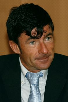 Bugno: «Ho fatto il ciclista per dispetto alla prof di italiano che mi rimandò. Chiusi con la scuola»