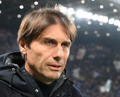 Conte: «Mi sono fatto dare la Tachipirina, ho dovuto cambiare sistema di gioco all’ultimo momento»