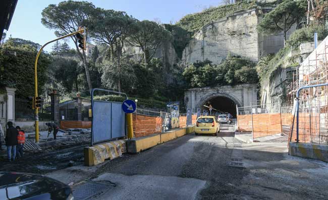 Napoli, giallo a Piedigrotta. Un macabro ritrovamento ha sconvolto il quartiere