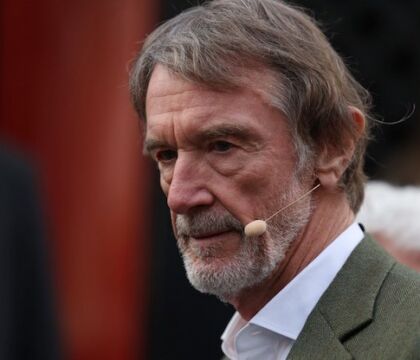 Ratcliffe (il proprietario del Manchester United): «Alcuni giocatori sono scarsi e strapagati»