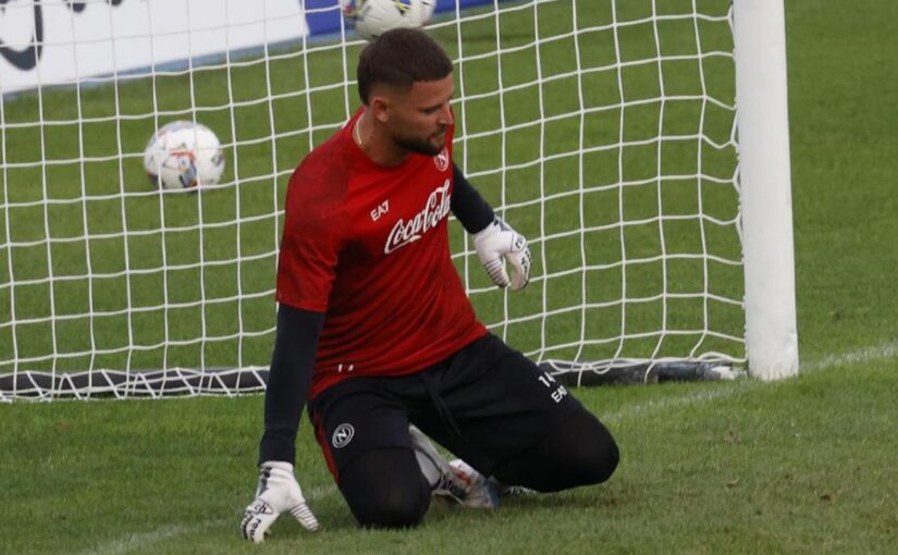 UFFICIALE – SSC Napoli, infortunio Contini: il portiere va ko, la diagnosi del club