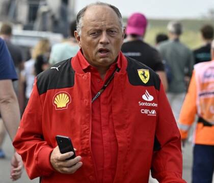 Vasseur: «È maleducato pensare che Hamilton sia obsoleto, alcune critiche sono state molto dure»