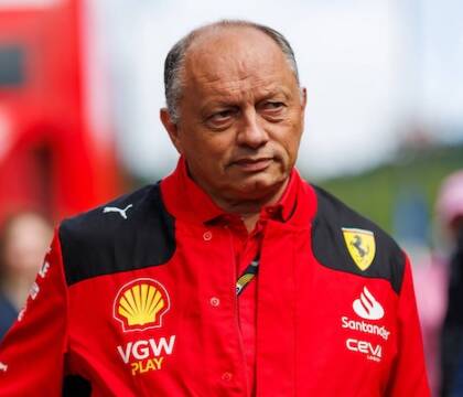 Ferrari, il solito Vasseur: ottimismo infarcito col nulla. Ricorda Thiago Motta (che è finito maluccio)