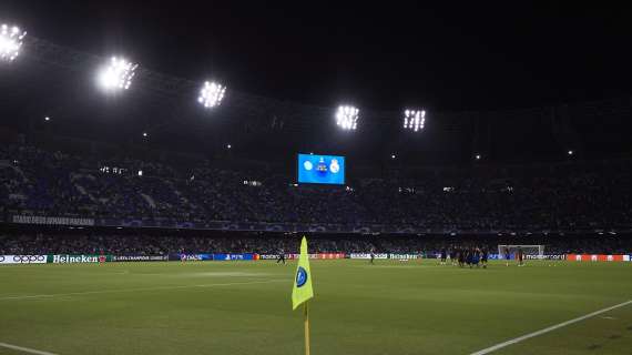 In scooter di notte sulla pista del Maradona, il Comune: “Immagini vecchie, nessun danno”