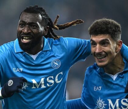 La via maestra sarà il 4-3-3 con cui il Napoli ha scalato la classifica durante l’autunno e l’inverno