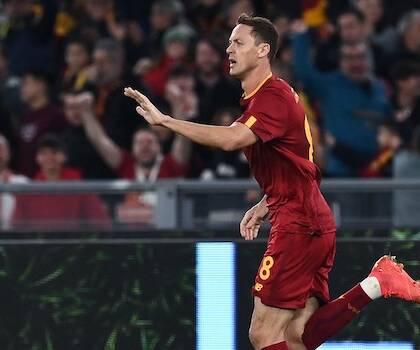 Matic: «Per descrivere Mourinho, servirebbe un film. La Premier avrebbe bisogno di allenatori come lui»