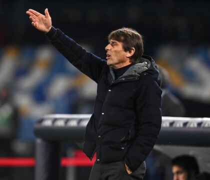 Napoli-Empoli, Conte conferma il 4-3-3 con Neres accanto a Lukaku e Politano