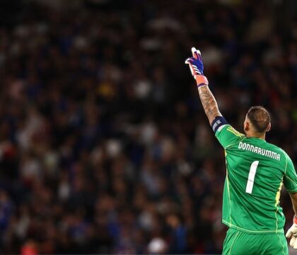 Psg in semifinale di Champions grazie solo a Donnarumma. L’Equipe gli dà 8: “Parigi lo ringrazia infinitamente”