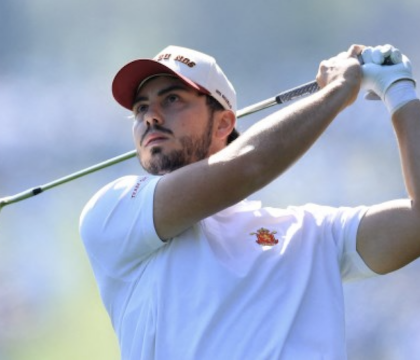 Scandalo nel golf, Ballester fa pipì agli Augusta Masters. Il Telegraph: “Come sporcare la Cappella Sistina”