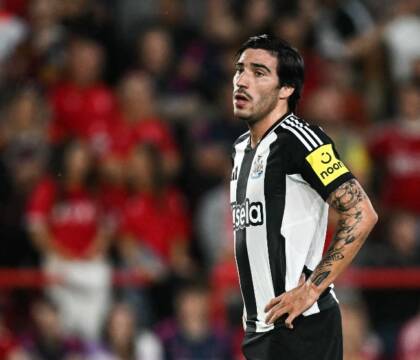Tonali regala 3 punti al Newcastle con il suo gol casuale: «Al 70% era un cross, ho avuto un po’ di fortuna»