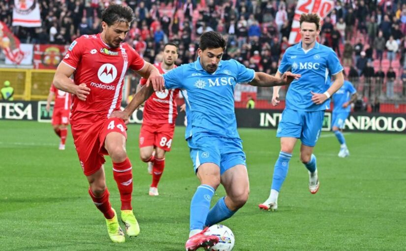 Gazzetta – Il Napoli fatica fino all’ultimo contro il Monza, difende l’1-0 come una provinciale