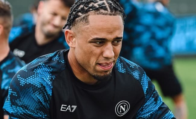 Okafor è un vero e proprio mistero, la “verità” dell’ex calciatore del Napoli