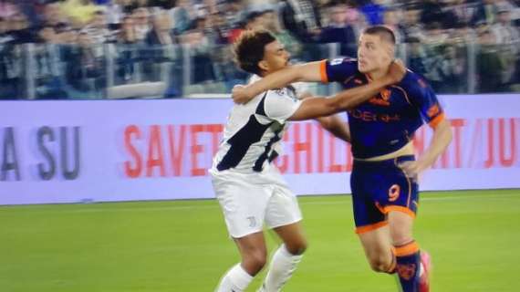 Ziliani attacca: “Prima del 2-0 della Juve, c’era rigore per il Lecce e rosso a Veiga!”