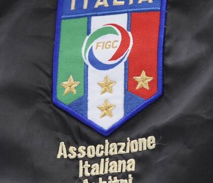 «Eri da ammazzare da piccola. Dovresti fare la fine di Ilaria (Sula)», un’arbitra di 17 anni apostrofata così