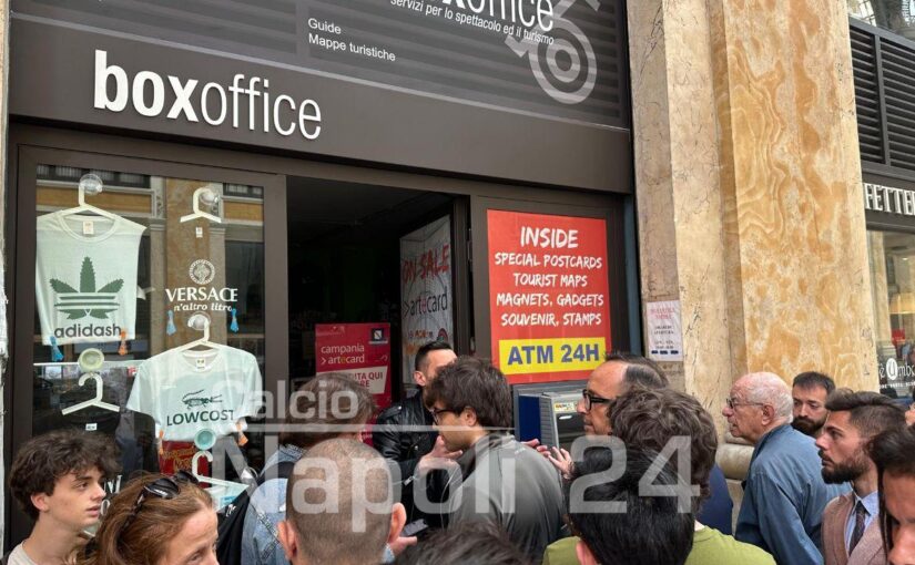 Biglietti Napoli-Cagliari, occhio al bagarinaggio online: prezzi folli per assistere al match