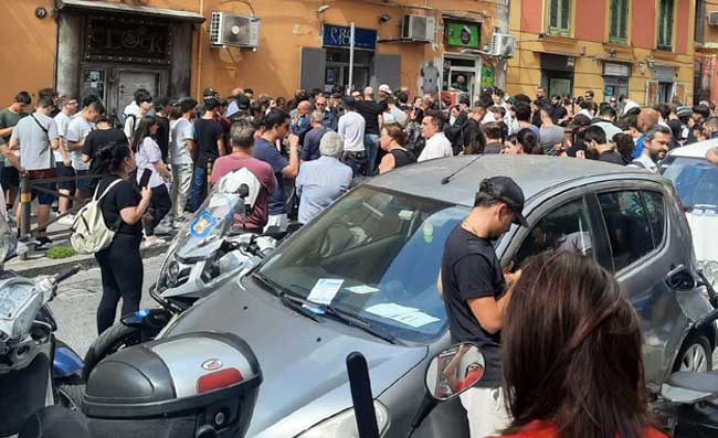 Biglietti per Parma, scoppia il caso. Rivenditori a Napoli chiusi! Serrande abbassate