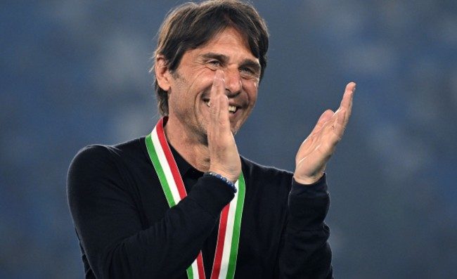 SKY – Conte orientato a restare a Napoli e rifiutare la Juventus! Tutti i dettagli
